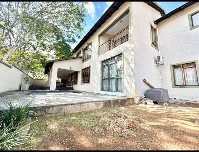 4 BEDROOM HOUSE FOR SALE IN CYCAD ESTATE